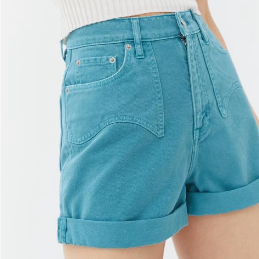 UO BDG Western High-Waisted Mom Short – Blue Denim (teal color) - Size 28